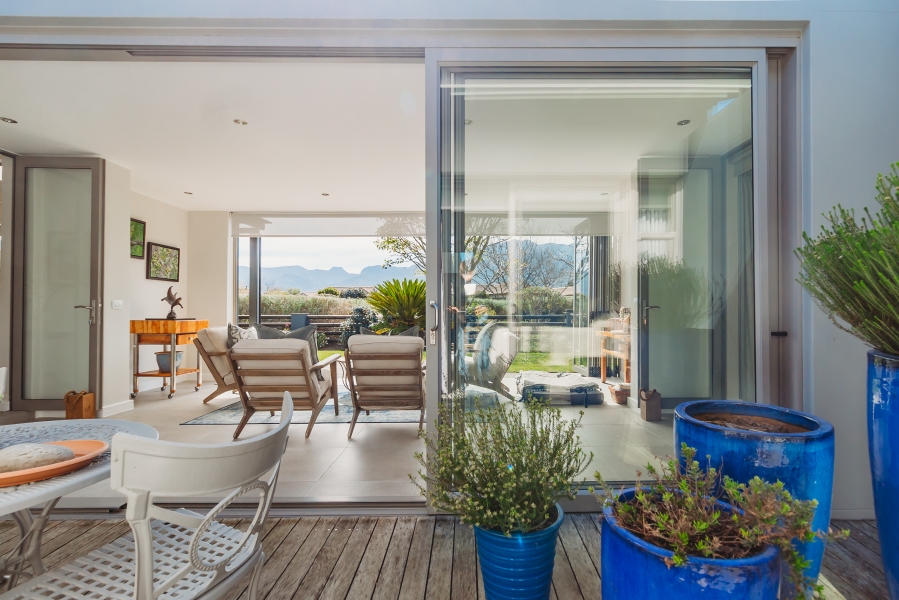 3 Bedroom Property for Sale in Earls Court Lifestyle Estate Western Cape